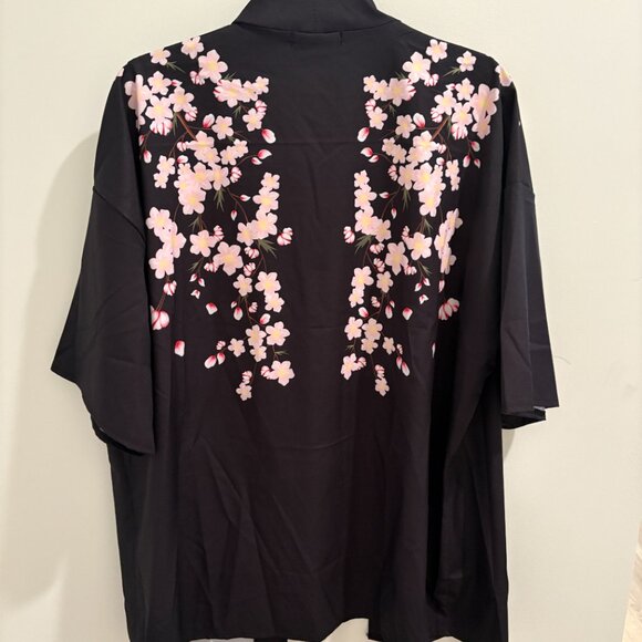 Large Floral Kimono - Picture 3 of 3